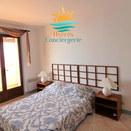Beau Rouge-Pieds Dans L'Eau-Villa 4 Chambres Sans Piscine * Carqueiranne